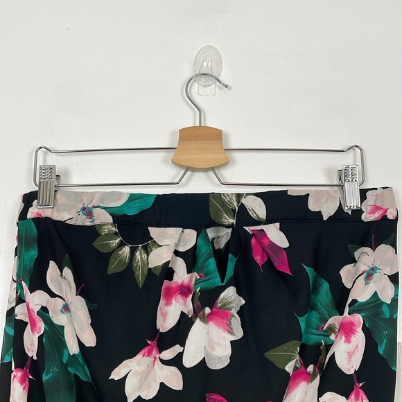 1.State Womens M Stretch Banded Strapless Floral Tropical Lined 2 Pocket Romper - Picture 5 of 11